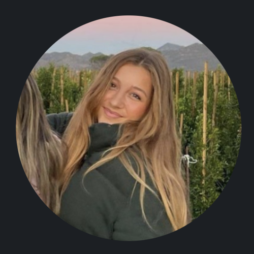 Alaina P - Western Washington Babysitter