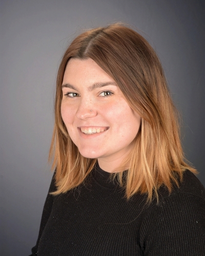 Emma N - Empire Beauty School-Michigan Babysitter