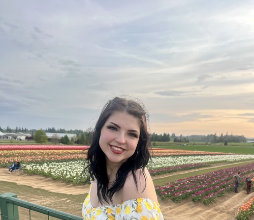 Kylie W - Pacific University Babysitter