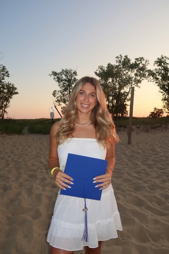 Tylee P - GVSU Babysitter