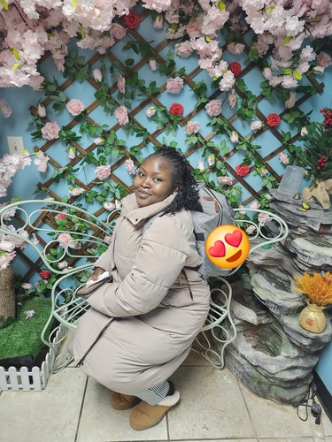 Louange L - Full Sail Babysitter