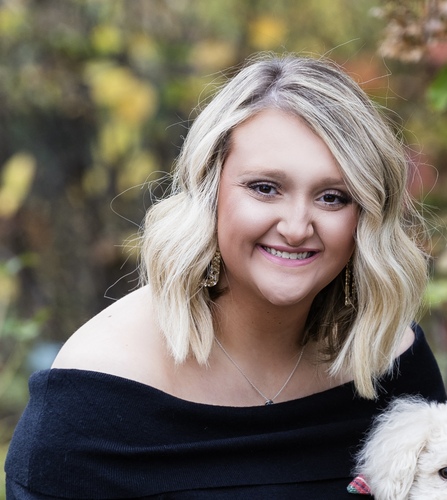 Kaylee R - Midway Babysitter