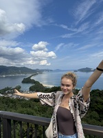 Reese M – University of Hawaii Student Seeking Babysitting Jobs