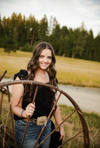 Kaylee M - Montana Western Babysitter