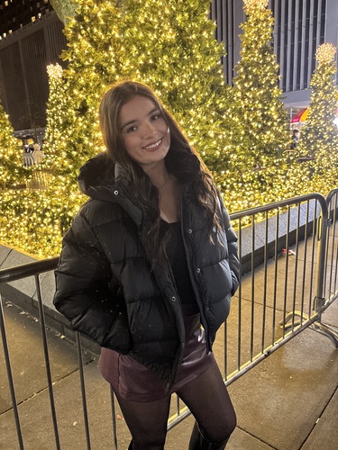 Keira B - Northwest Babysitter