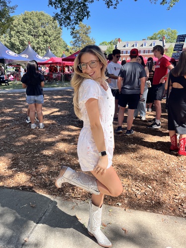 Olivia S - UGA Babysitter