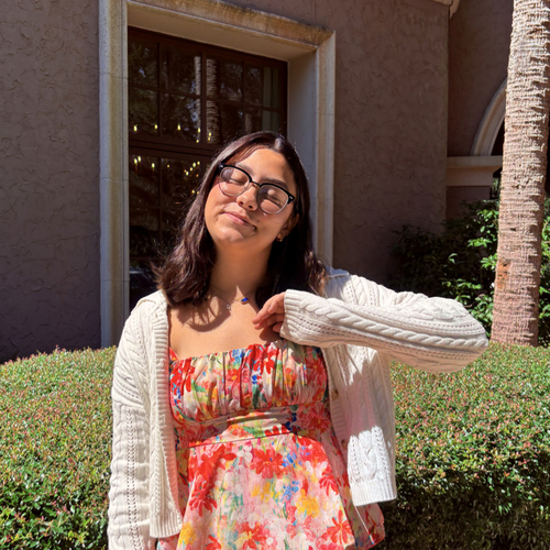 Jasmine G - Undefined Babysitter
