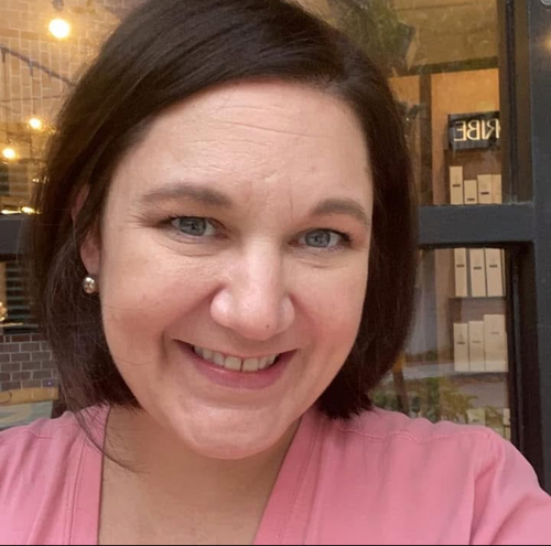 Jennifer J - Walden Babysitter