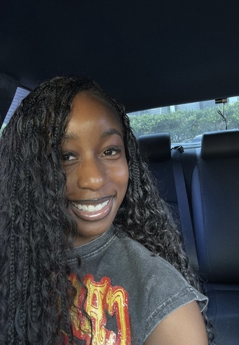 Tia H - UAB Babysitter