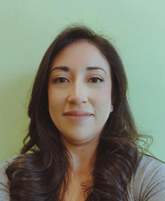 Stephanie J - Pierce College Babysitter