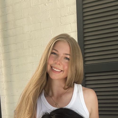 Charlotte S - UT-Austin Babysitter