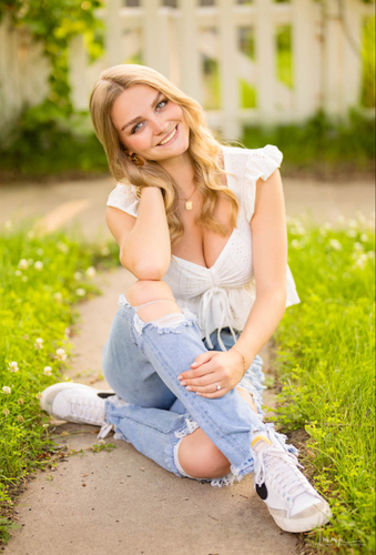 Abby L - UMM Babysitter