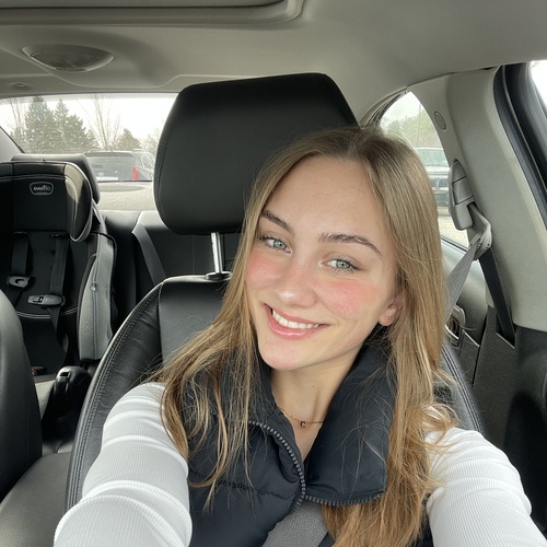Abygail B - Delta Babysitter