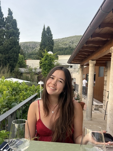 Kaitlyn M - UCSB Babysitter