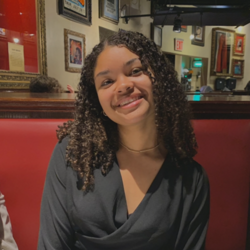 Agatha S – Furman Student Seeking Babysitting Jobs