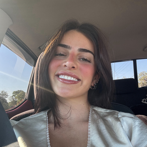 Josie D - USF Babysitter