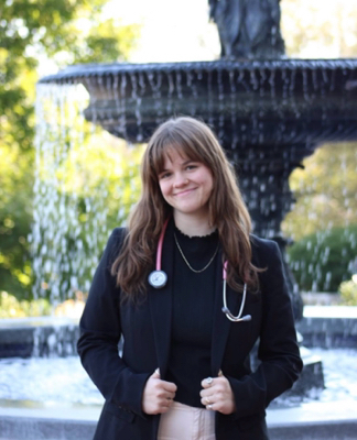 Kitty G - Belmont Babysitter