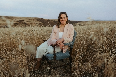 Kayli N - Fuller Babysitter