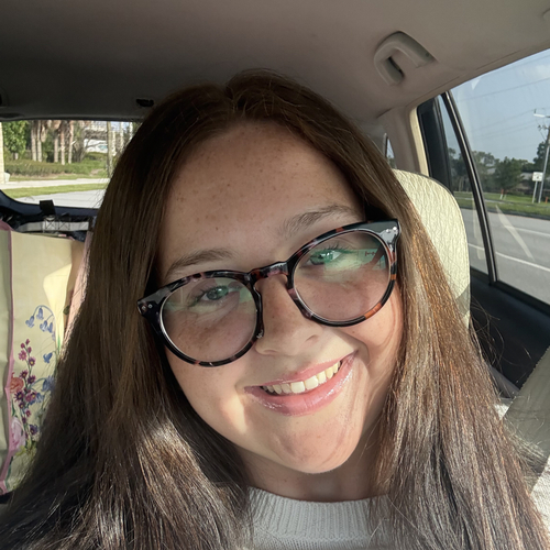 Julianne D - Stony Brook Babysitter