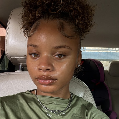 Jayvana G - UNT Babysitter