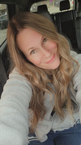 Amanda M - Macomb Community College  Babysitter