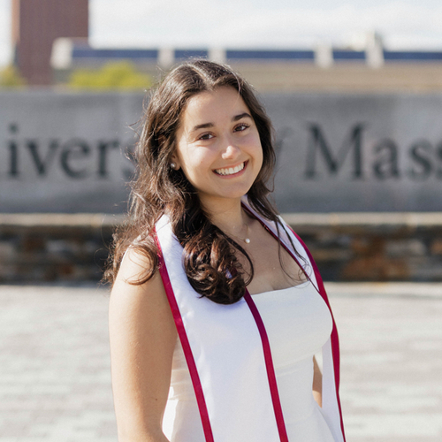 Kelly M - Umass Babysitter