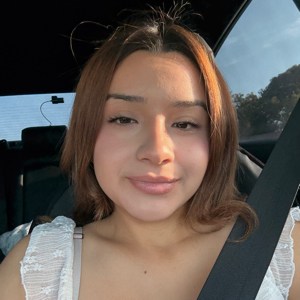 Vanessa B – ELAC Student Seeking Babysitting Jobs