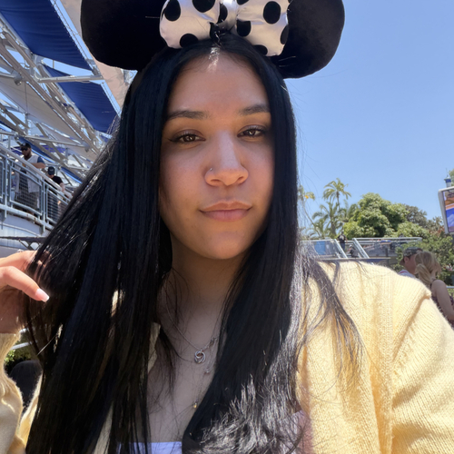 Alexa C - CSU Bakersfield Babysitter