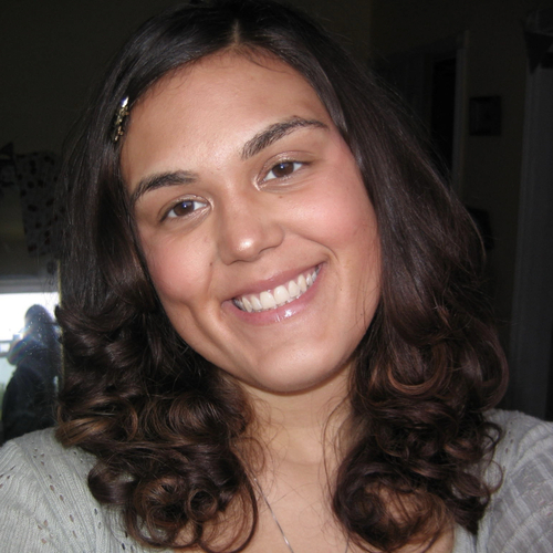 Naomi C - Sacramento City College  Babysitter