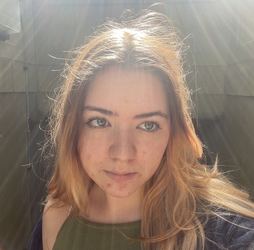 Lucia B - LSU Babysitter