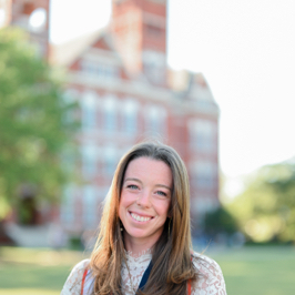 Maimie L – Auburn Student Seeking Babysitting Jobs