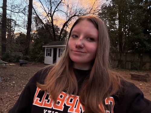 Ellen C - Johnston Community College  Babysitter