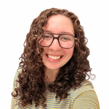 Ellie B – Belmont Student Seeking Babysitting Jobs