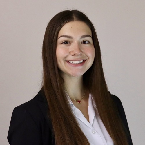 Molly E - Umich Babysitter