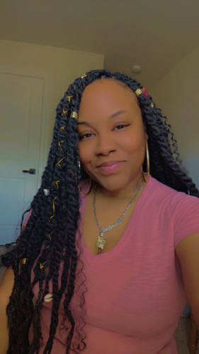 Jazzmine J - American InterContinental University-Online Babysitter