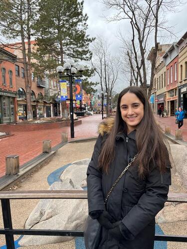 Janine D - University of the Pacific Babysitter