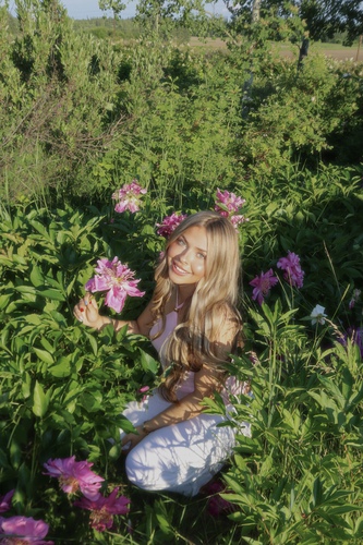 Aspen S - UAF Babysitter