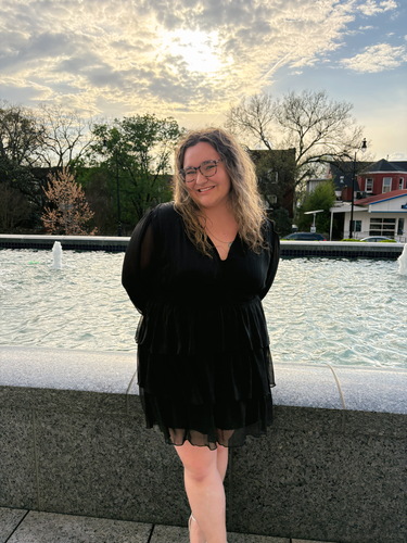 Cora W - Belmont Babysitter