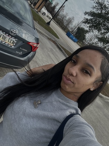 Makayla F - SUNO Babysitter