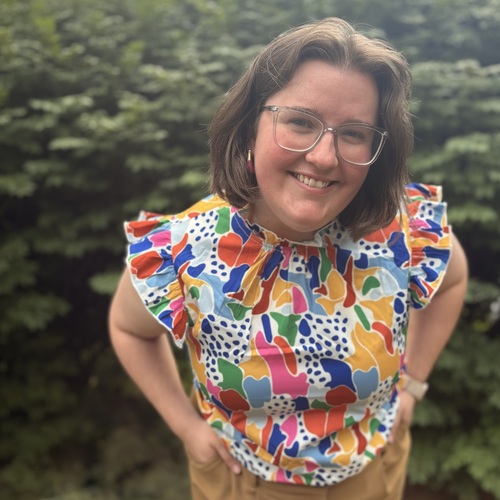 Anissa J - Drury Babysitter