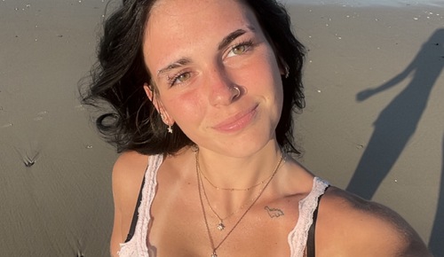 Adriana O - Camden County College  Babysitter