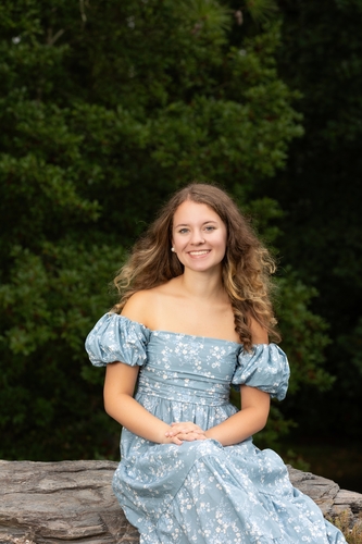 Emily H - Samford Babysitter