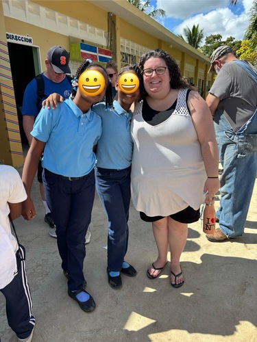 Emily M - ENC Babysitter