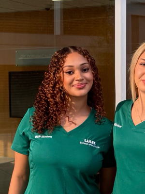 Mya B - UAB Babysitter