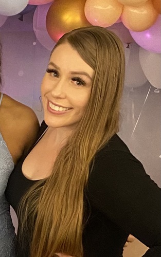 Mariah A - Solano Community College  Babysitter