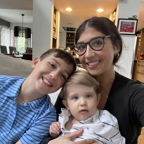 Josie Y - Paul Mitchell the School-North Haven Babysitter