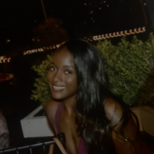 Denise L – Long Beach City College  Student Seeking Babysitting Jobs