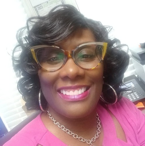 Taunya P - Shorter Babysitter