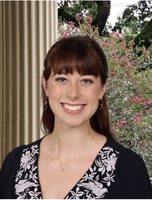 Eleanor M – WashU Student Seeking Babysitting Jobs