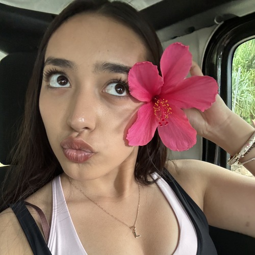Lia H - Imperial Valley College Babysitter